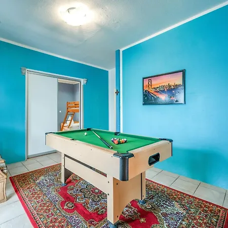 Deluxe In Brilon-wald Near Area